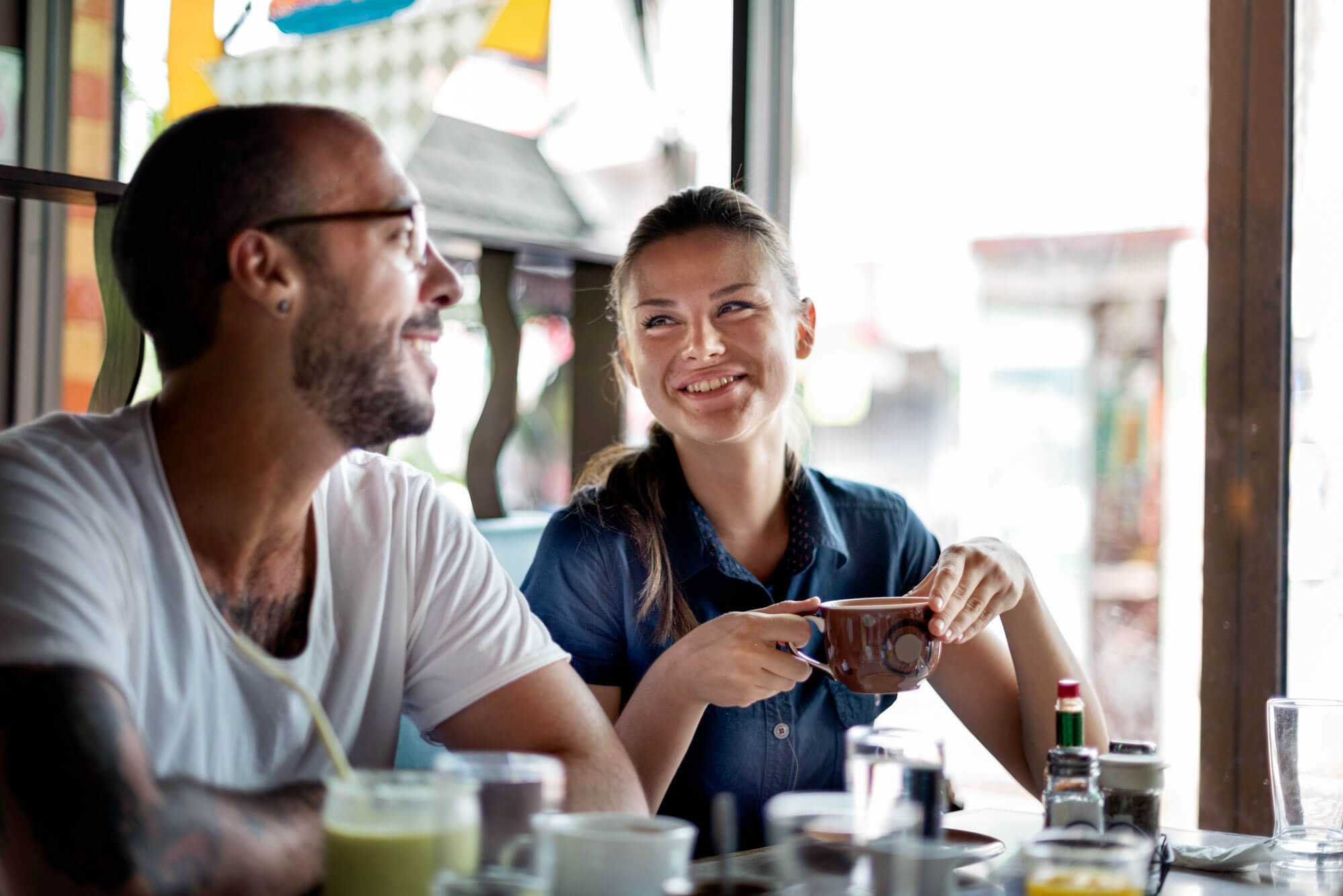 CAFES AND DINING
